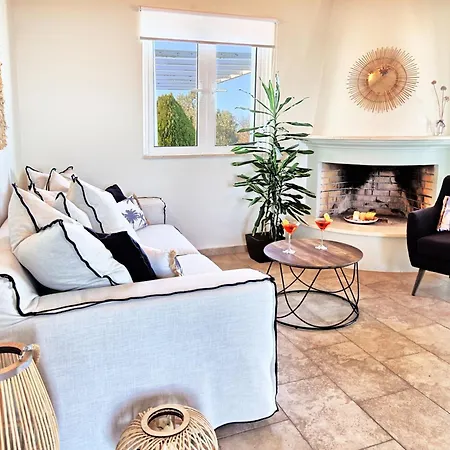 Belvedere Tsoukaládhes